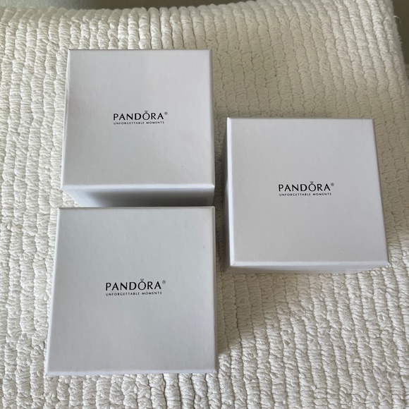 Pandora Ornament 2012 limited edition Christmas Stocking Boot - Picture 8 of 9